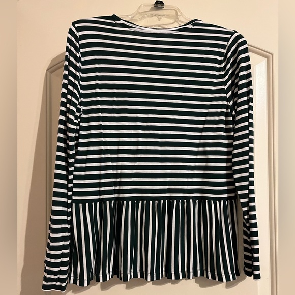 Green Old Navy peplum long sleeve tee - Picture 5 of 6